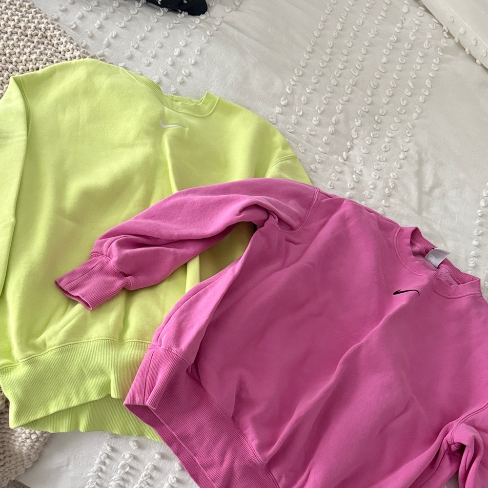Nike Lime Green and Magenta Sweatshirts